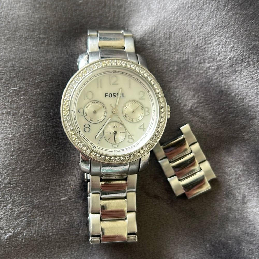 FOSSIL WATCH